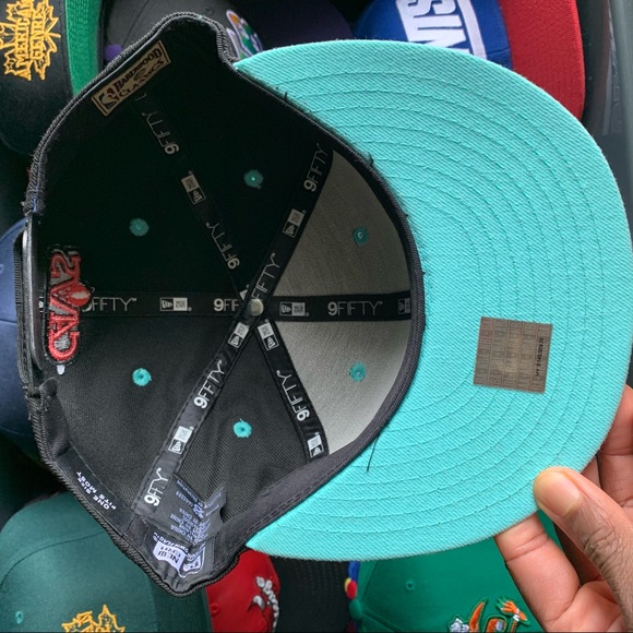 New Era Cleveland Cavs SnapBack - Picture 2 of 4